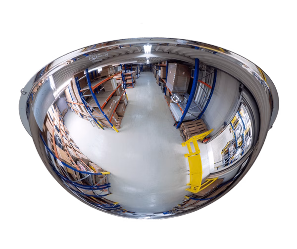 Espejo cóncavo 360 grados en techo de almacén